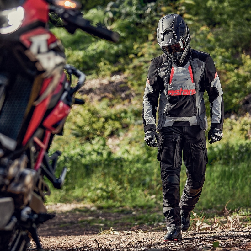 Alpinestars Halo Drystar motoros kabát világosszürke-sötétszürke-fekete-fluo piros