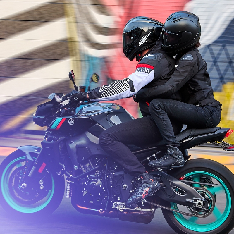 Alpinestars Zaca Air Waterproof motoros kabát fekete-fehér-fluo piros