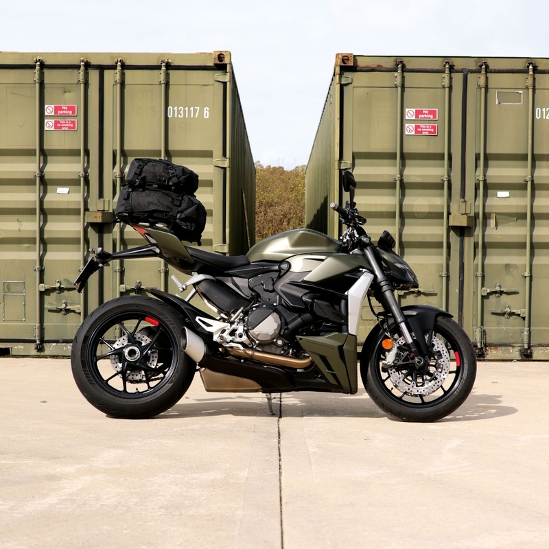 Oxford Atlas T-30 Advanced Tourpack 30 l motoros utasüléstáska fekete