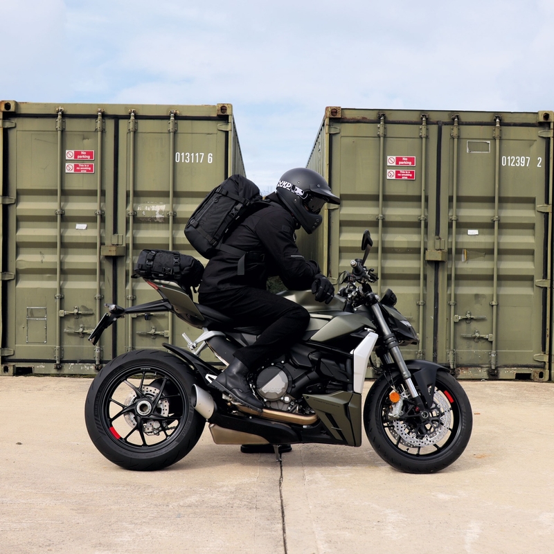 Oxford Atlas T-30 Advanced Tourpack 30 l motoros utasüléstáska fekete
