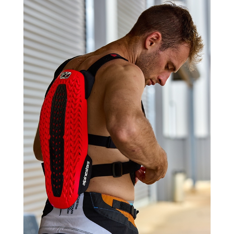 Alpinestars A-5 Plazma mellvédő fekete-piros-fehér
