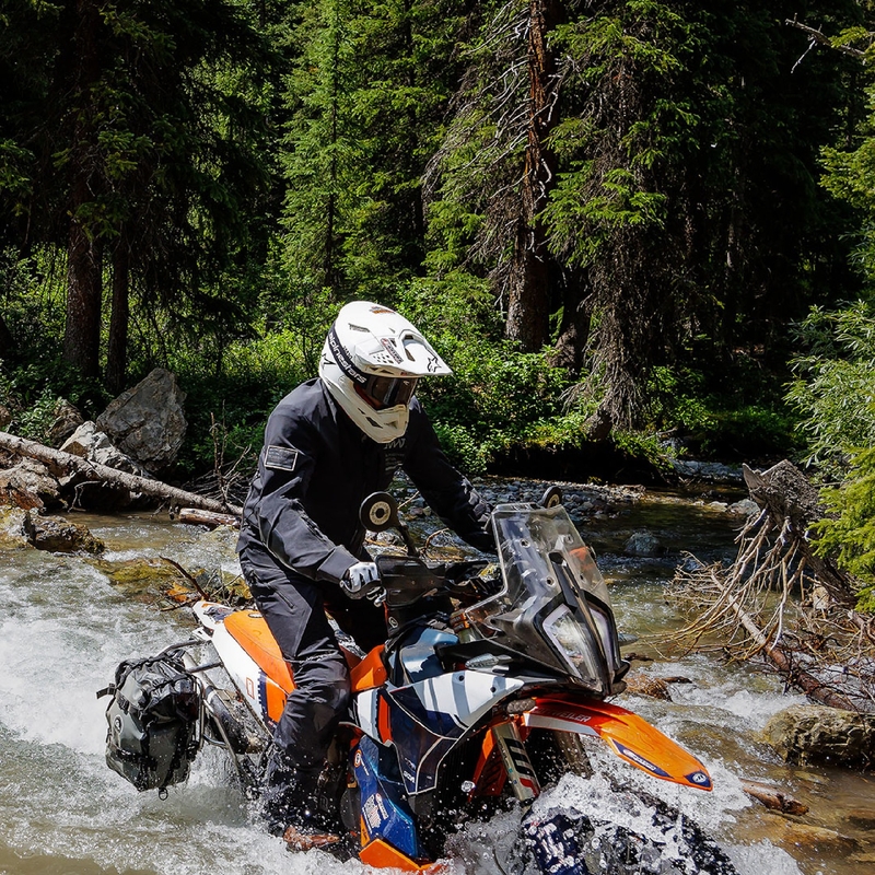 Alpinestars AMT-8 Stretch Drystar XF motoros kabát fekete