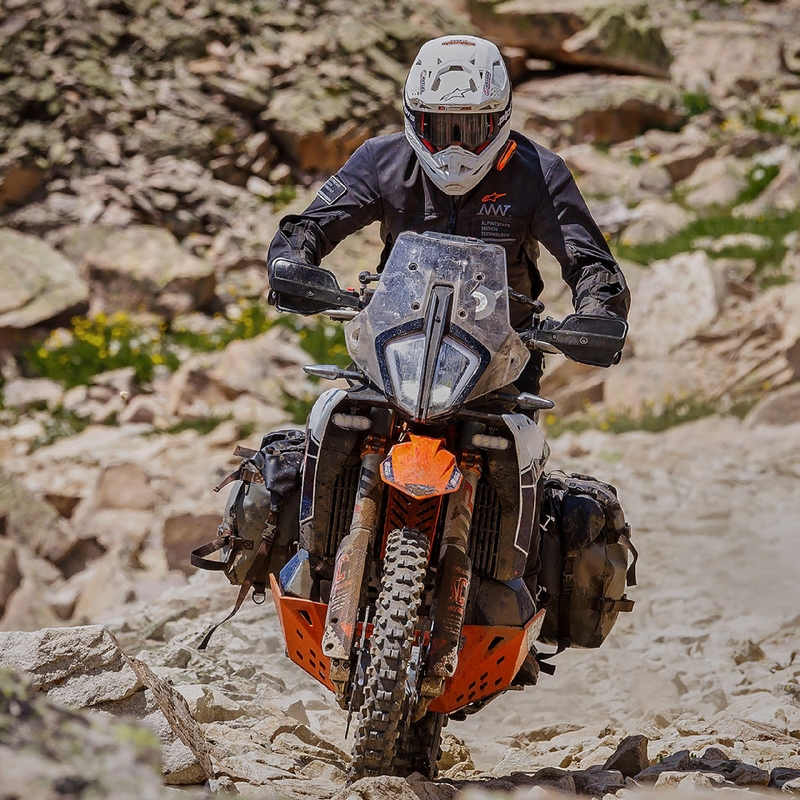 Alpinestars AMT-8 Stretch Drystar XF motoros kabát fekete