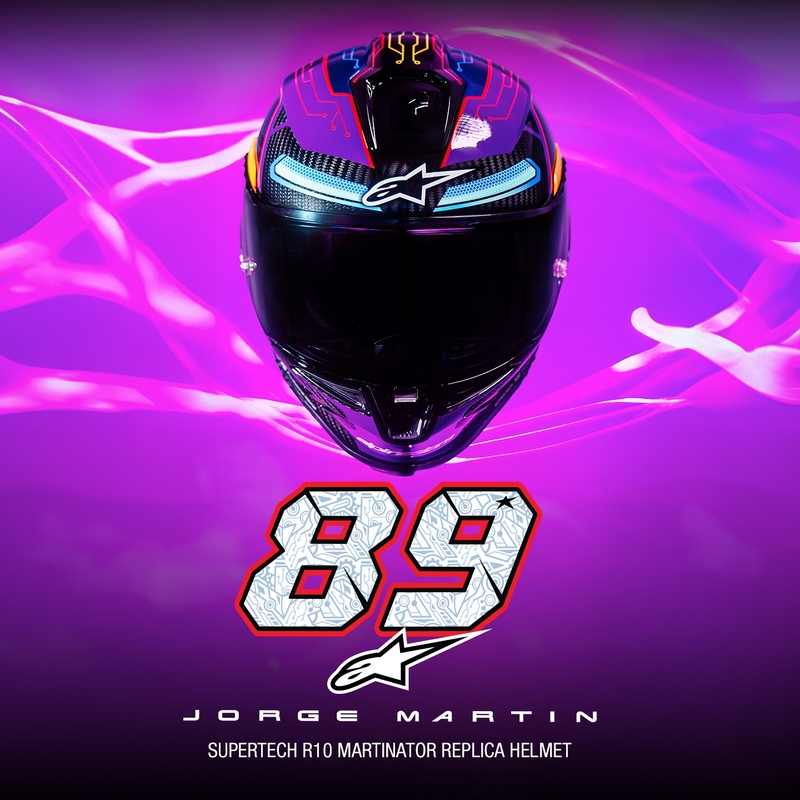 Alpinestars Supertech R-10 limitált kiadású Martinator Jorge Martin zárt motoros bukósisak kék-lila-piros-sárga