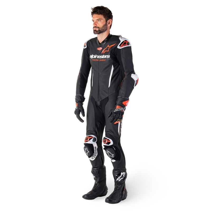 Alpinestars GP-R7 Tech-Air ready/kompatibilis egyrészes bőr motoros overál fekete-fehér-fluo piros