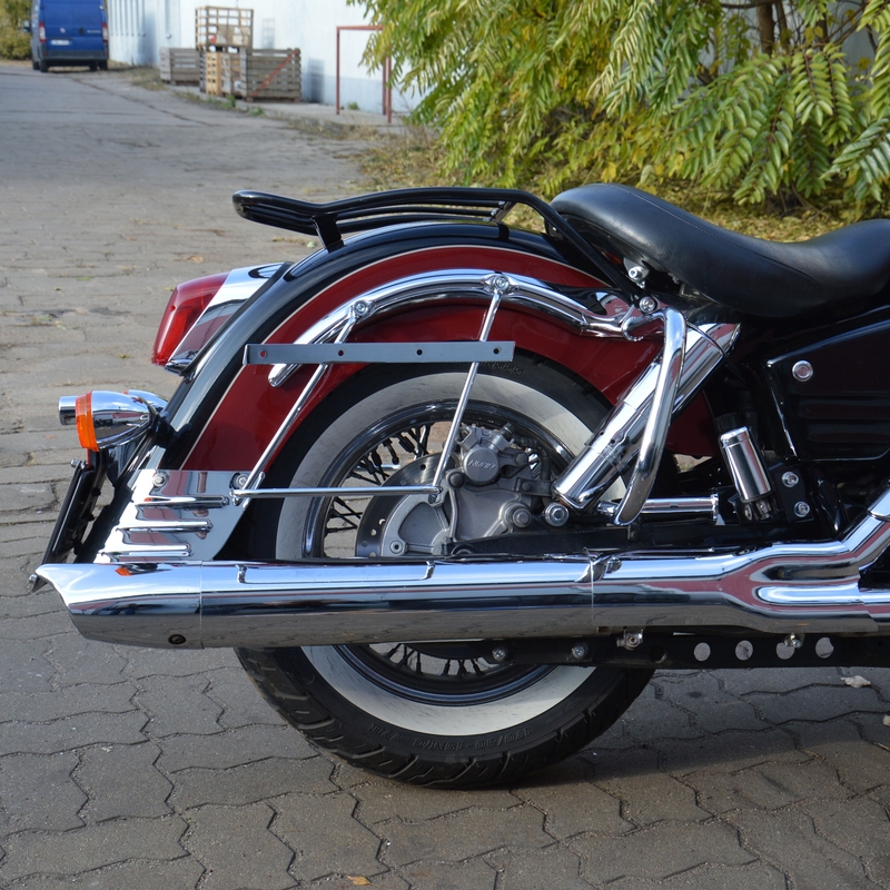HONDA VT1100 C3 Aero tartókeret támlával ellátott táska alá krómozott
