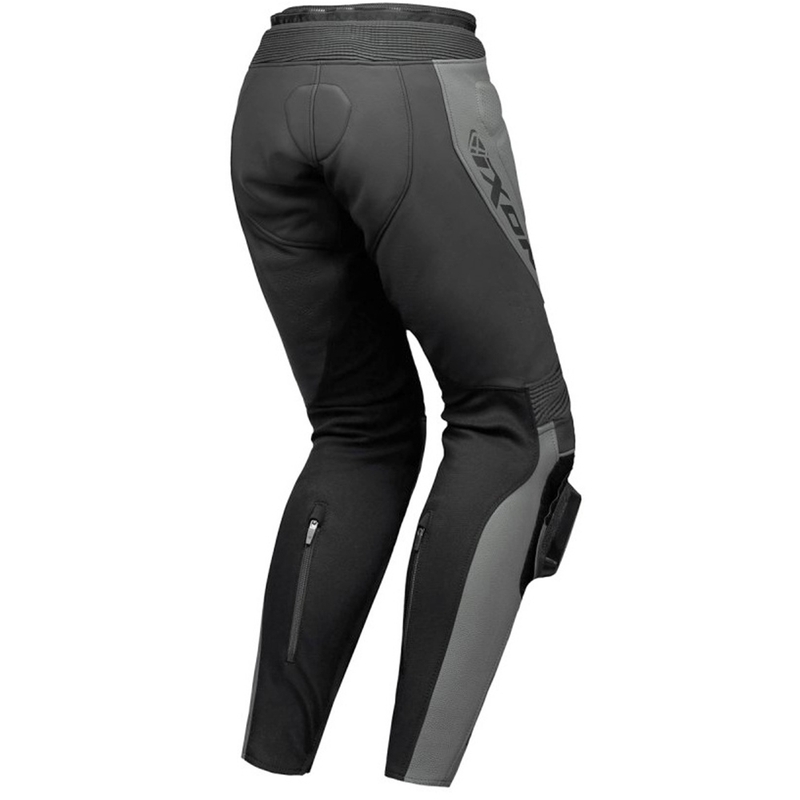 IXON Vortex 3 motoros bőradrág fekete