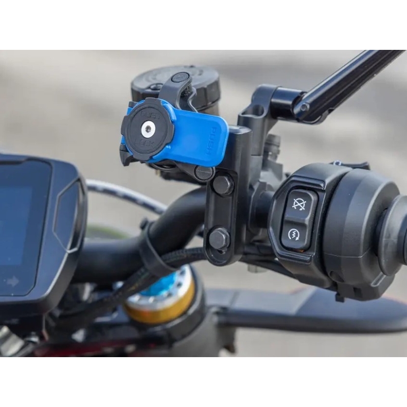 Quad Lock® Motorcycle Clutch Mount a fék/kuplung főhenger tartóba szerelt alap
