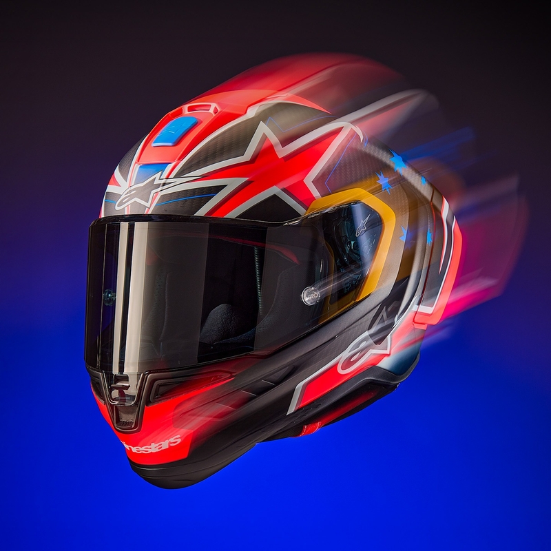 Alpinestars Supertech R10 limitált kiadású Jack Miller zárt motoros bukósisak matt szénpiros-kék-sárga-fehér