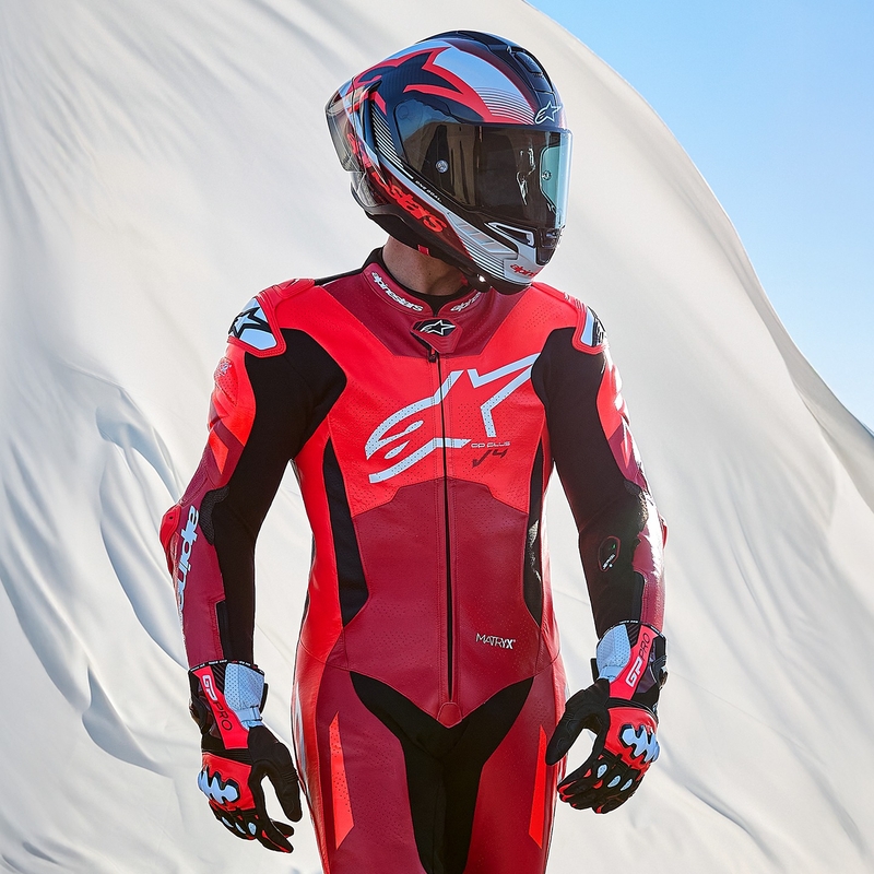 Alpinestars GP Plus V4 Sprint, Tech-air kompatibilis egyrészes bőr motoros overál fluo piros-piros-fehér-fekete