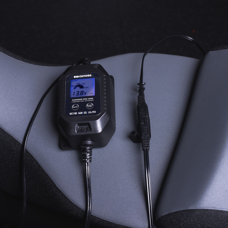Oxford Oximiser Pro 2000 2A, 12V, 8-80Ah akkumulátor töltő