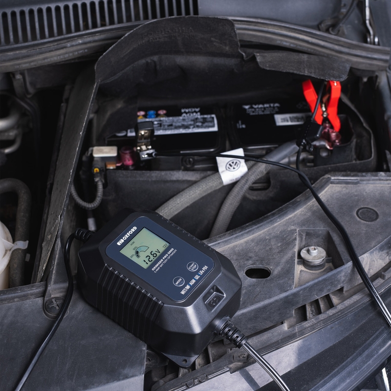 Oxford Oximiser Pro 5000 5A, 12V, 40-120Ah akkumulátor töltő