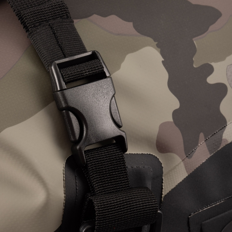 Oxford Aqua T-50 Roll Bag vízálló táska terepszín