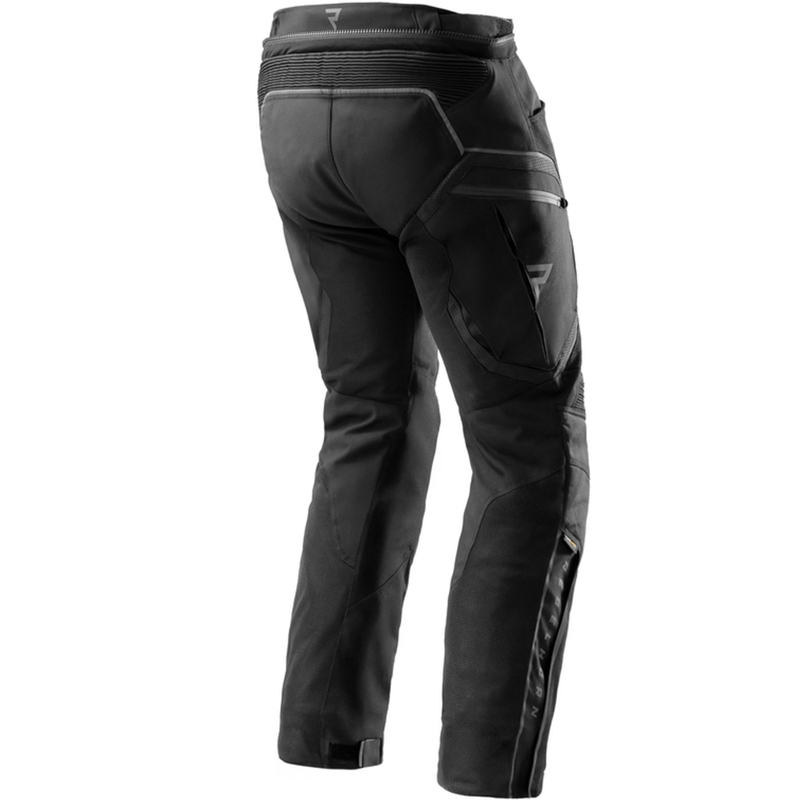 Rebelhorn Hiflow V rövidített motoros nadrág fekete