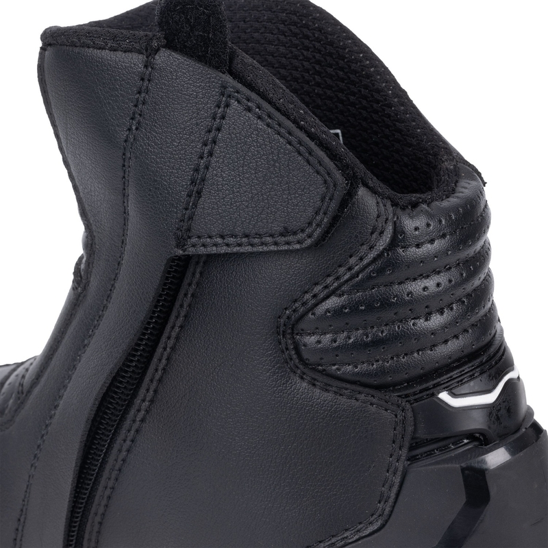 Oxford Omega Air Short motoros csizma fekete