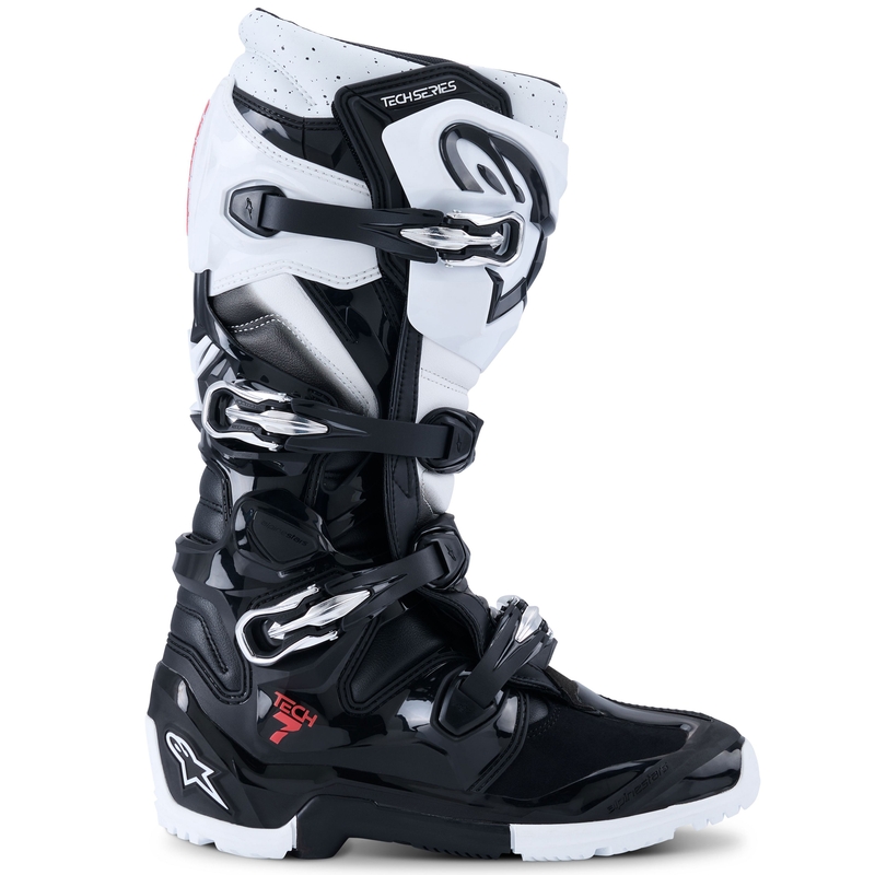 Alpinestars Tech 7 Enduro motoros csizma fekete-fehér