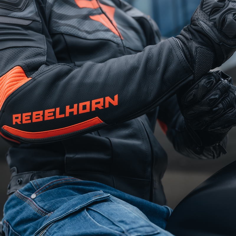 Rebelhorn Vandal motoros bőrkabát fekete-piros