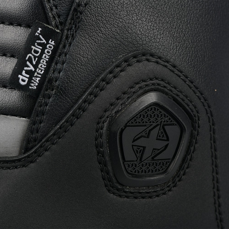 Oxford Tracker 2.0 Dry2Dry™ motoros csizma fekete