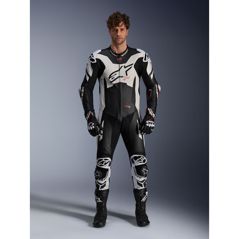 Alpinestars GP Plus V4 Sprint, Tech-air kompatibilis egyrészes bőr motoros overál fekete-fehér-fluo piros