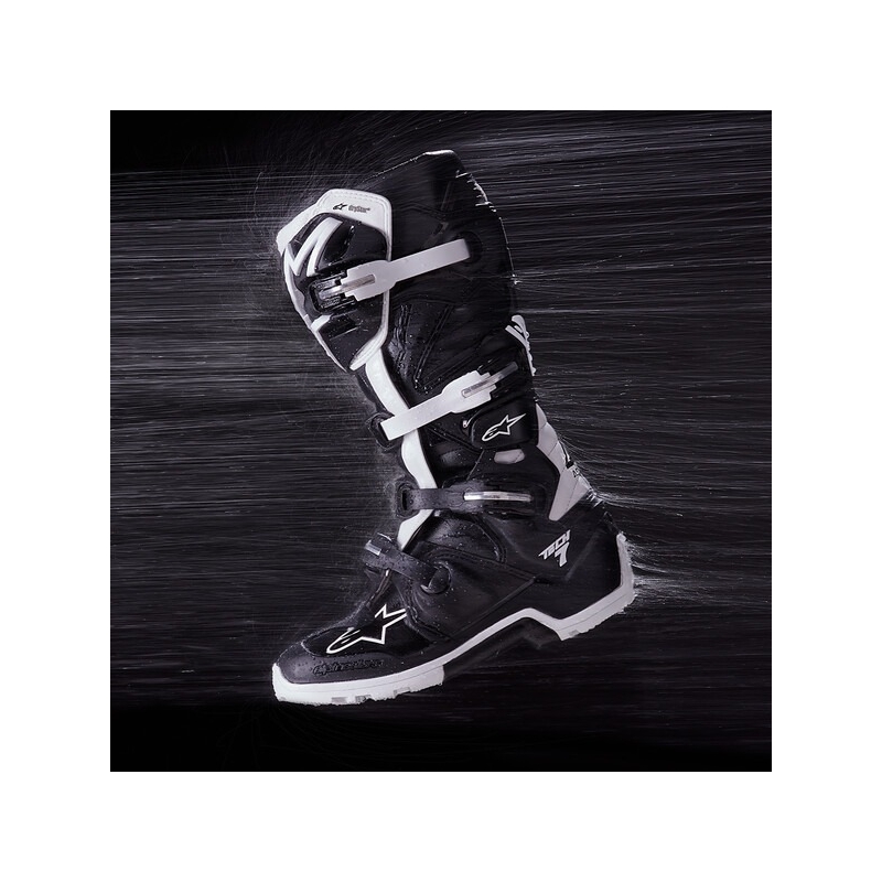 Alpinestars Tech 7 Enduro Drystar motoros csizma fekete-fehér