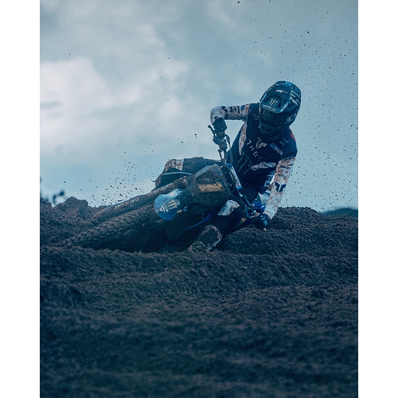 Alpinestars Supertech Vision DNGR38 XXV motokrossz szemüveg fekete-ezüst, tükörezüst plexivel