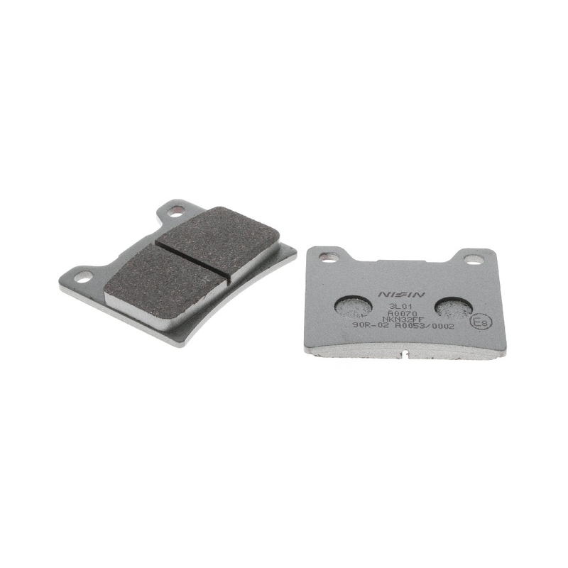 NISSIN fékbetét félmetál keverék  63.5x54.9x8.5 mm 2 darab
