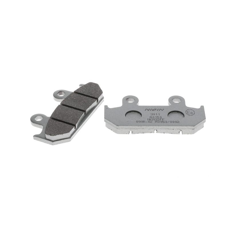 NISSIN fékbetét félmetál keverék 81x42x9mm 2 darab