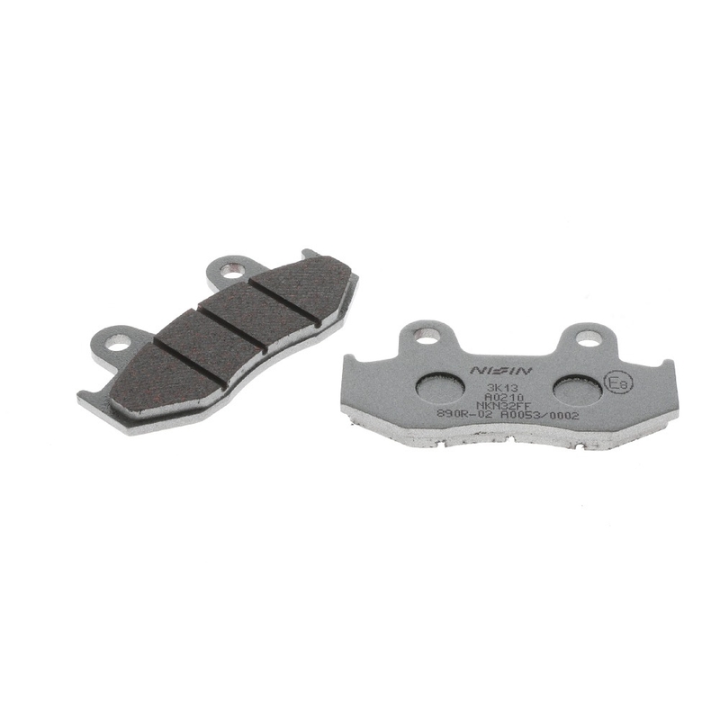 NISSIN fékbetét félmetál keverék 81x42x6.9mm 2 darab