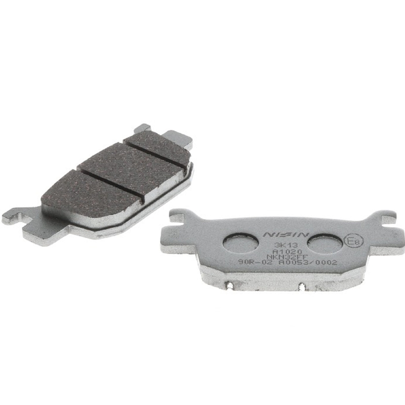 NISSIN fékbetét félmetál keverék 82x37.5x9mm 2 darab