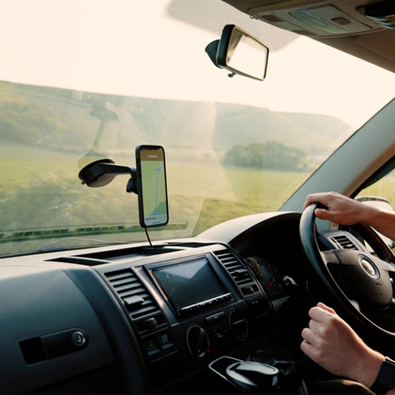 Quad Lock® tapadókorongos alap szélvédőhöz, műszerfalhoz fekete