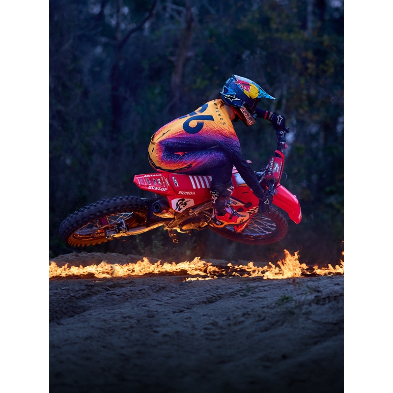 Alpinestars Supertech Black Hole limitált kiadású motokrossz nadrág fekete-színes