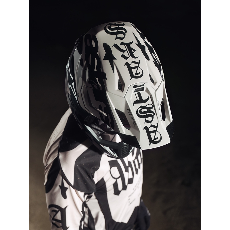 Alpinestars Supertech S-M7 limitált kiadású Wolf Dust motokrossz bukósisak homokos-fekete