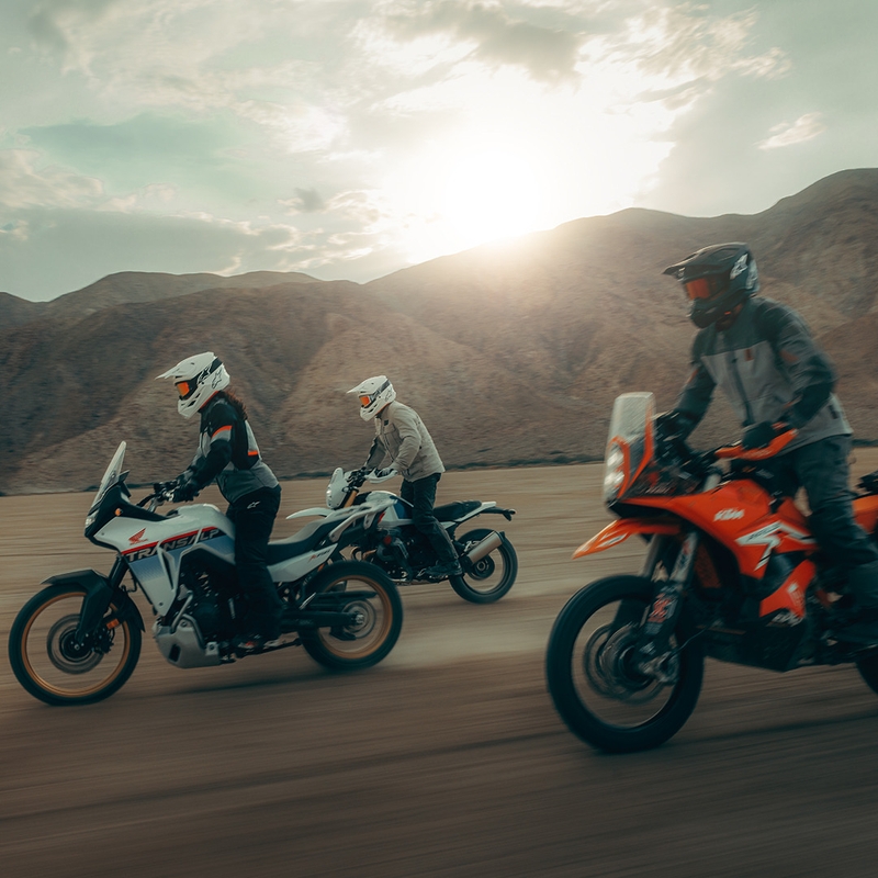 Alpinestars Andes V4 Drystar motoros kabát világosbarna-sötétnarancssárga-fekete