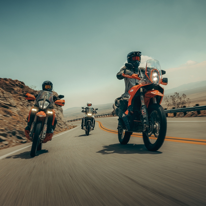 Alpinestars Andes V4 Drystar motoros kabát sötétszürke-világosszürke-fekete-fluo sárga