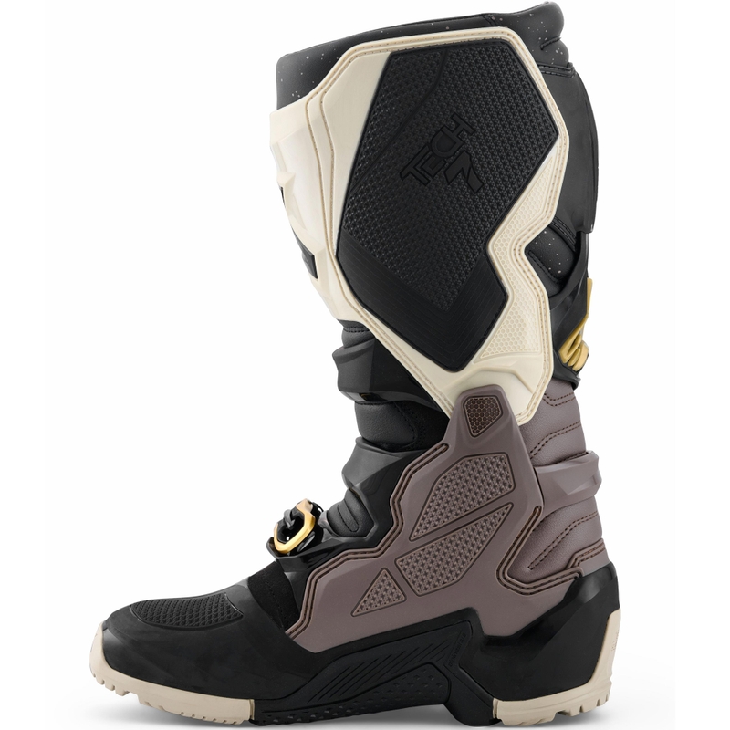 Alpinestars Tech 7 Enduro Drystar motoros csizma fekete-sötétszürke-arany