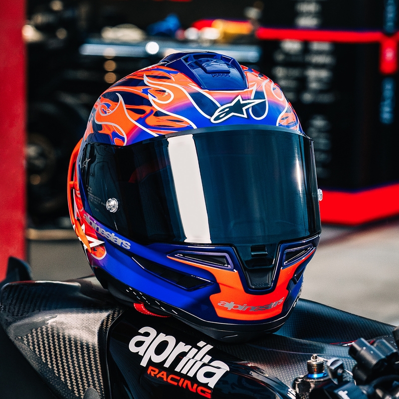 Alpinestars Supertech R-10 Flyte limitált kiadás Jorge Martin zárt motoros bukósisak lila-piros