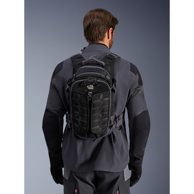 Alpinestars AT-15 motoros hátizsák fekete-szürke 15l