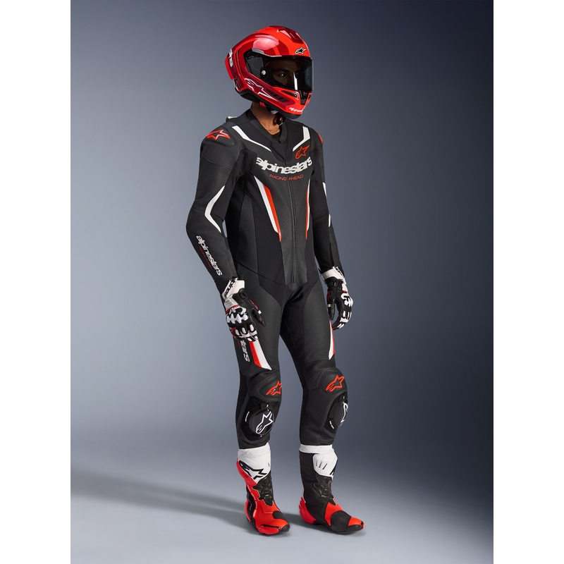 Alpinestars GP FORCE V2 egyrészes motoros bőroverál fekete-fehér-fluo piros
