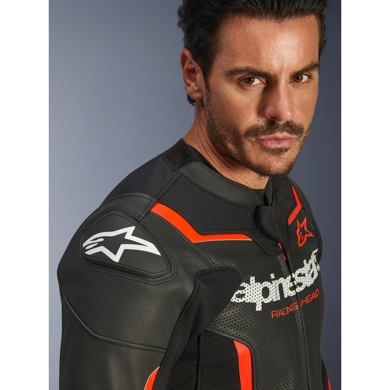 Alpinestars GP Force V2 Airflow motoros bőrkabát fekete-fluo piros-fehér