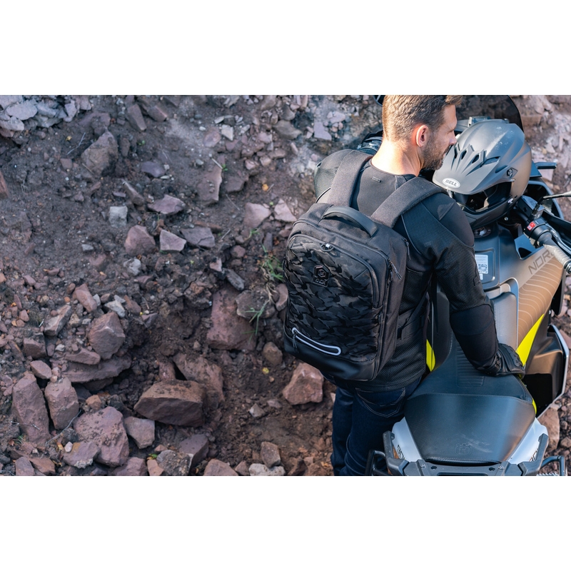 Knox Eda Every Day Adventure motoros hátizsák 25 l fekete