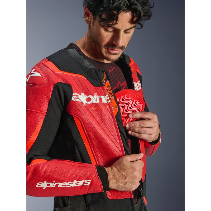 Alpinestars GP Force V2 Airflow motoros bőrkabát fluo piros-fekete-fehér