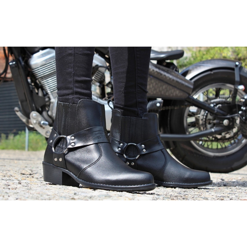 RSA KW motoros western csizma