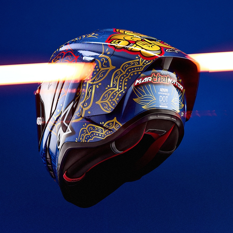Alpinestars Supertech R10 Marthainator limitált kiadás JORGE MARTIN zárt motoros bukósisak gyöngyházkék-arany-piros