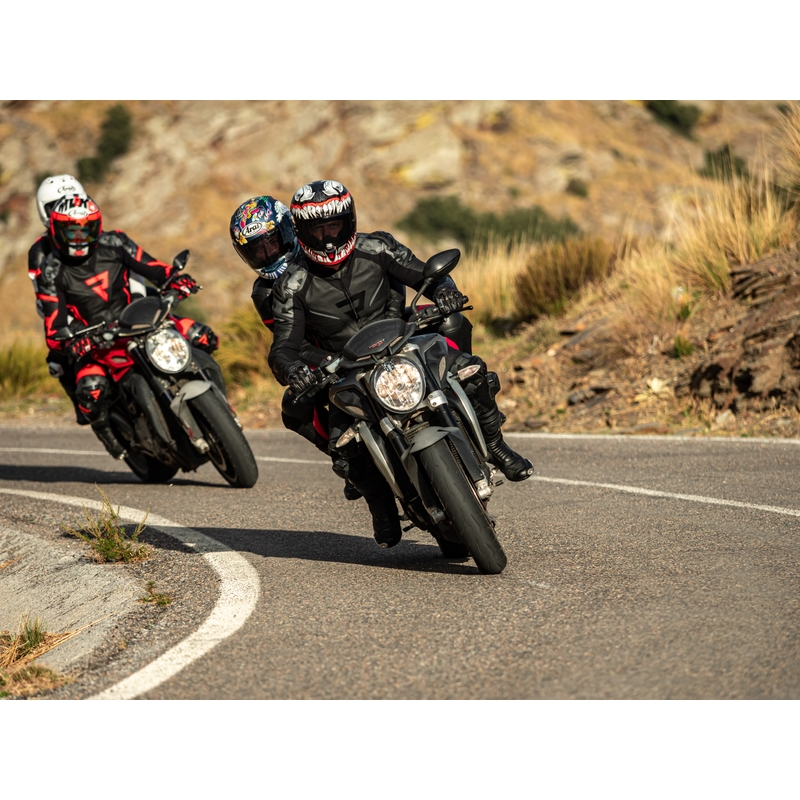 Rebelhorn Rebel motoros kabát  fekete kiárusítás